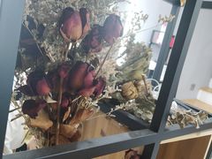 -ME觅妆·定制美妆·彩妆私教(菱角湖店)