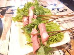 培根卷香菜-钢管厂五区小郡肝串串香