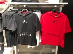 -Air Jordan(世贸天阶店)
