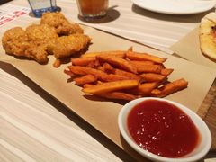 咸蛋黄鸡翅配红薯条-必胜客(省府店)