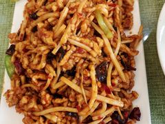特色鱼香鸡丝-桃子餐厅·天津菜(红星路直营店)