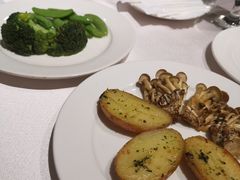 -雅室牛排(仁爱圆环店)