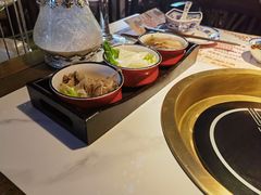 -哥老官重庆美蛙鱼头(日月光店)