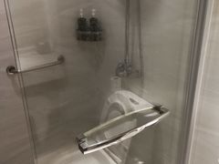 -白玉兰酒店(上海田子坊马当路地铁站店)