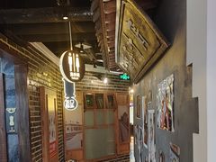 -东口码头·烧鸽子·鱼头泡饼·地方菜(金鹰悦城店)