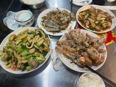 -健跳小海鲜(人民路店)