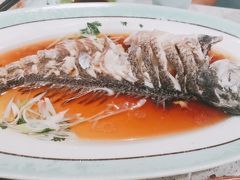 -巧克力渔家.小船海鲜胶东菜(万平口店)