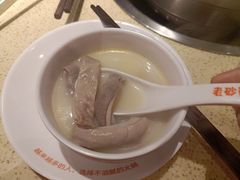 -煲大王猪肚鸡·椰子鸡火锅(红谷滩万达店)
