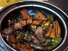 瓦煲干肉骨茶-新记肉骨茶