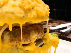 芝士瀑布汉堡-Lets burger非常汉堡·环球风味(蓝色港湾店)