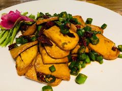 -三姐妹餐厅(曲江店)