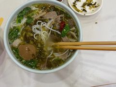 -全家福米线