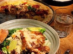 鸡肉牛油果沙拉-The Diner X餐厅(青岛万象城店)
