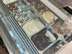 -VENCHI 闻绮(上海佛罗伦萨小镇店)