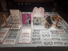 -肆兮眼镜·蔡司·徕卡战略合作店(大坪店)