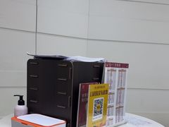 -雅悦齿科(顾村公园店)