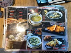 -馋三尺蟹粉小笼(人民广场店)