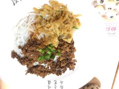 -凤起龙游老面包子(凯德晶品店)