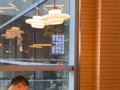 -潮界(LU·ONE凯德晶萃广场店)