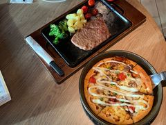 -必胜客(欧亚卖场店)