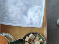 -喃喃椰·糟粕醋·椰子鸡火锅(七堡花园店)