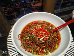 -岷山饭店-芝芝自助餐厅