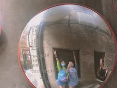 -岗上渣渣老火锅(两路口店)