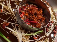 -谭鸭血老火锅(漳州路店)