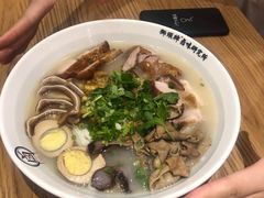 -狮头牌卤味研究所·卤味饭(花城汇南区店)
