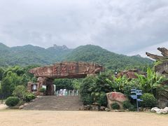 -巨石山景区