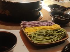 -芸山季·云南山珍菌火锅(人民广场来福士店)