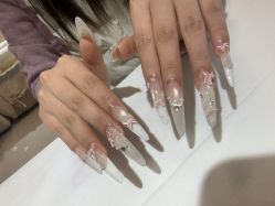 -LynLyn琳林美甲美睫