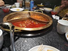 -渝里重庆火锅(航天城店)