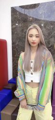 -AYO SALON