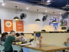 -老何家后安粉·糟粕醋海鲜火锅(三亚湾椰梦长廊店)