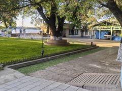 -铁路江上俱乐部