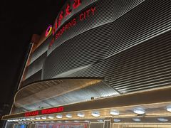 -燕莎友谊商城(金源店)