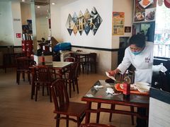 大堂-鲜得来排骨年糕(即墨路店)