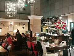 大堂-Let's Taipei 非常烘焙(太古里店)