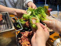 -丹东特色烤肉(学府路一部店)