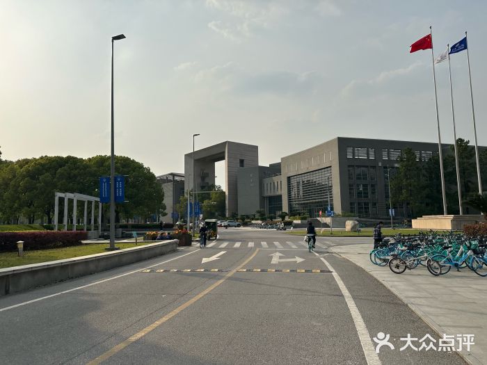 同济大学(嘉定校区)图片