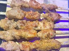 -唯爱KTV聚会餐厅(仙林东城汇店)