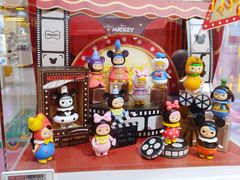 -泡泡玛特POPMART(上海环球港店)