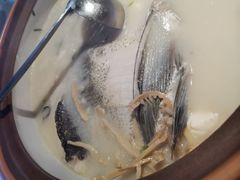 -姜君·千岛湖鱼头馆(浦东大道店)