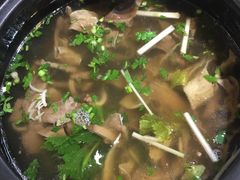 -怪难吃·乐山跷脚牛肉(新牌坊店)