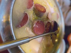 东北酸菜血肠锅-小俩口烧烤东北菜(双井店)