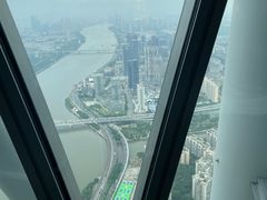 -广州塔卢特斯法国旋转餐厅