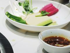 -玺炖·中国铁锅炖(虹桥天街店)