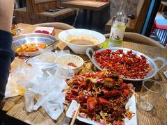 -叶派龙虾•招牌香辣蟹·海鲜(中海国际店)