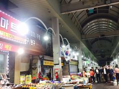 -西归浦每天偶来市场